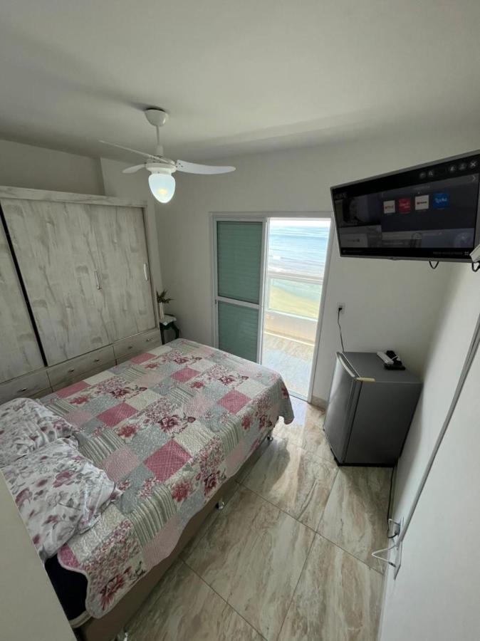 Mongagua Com Vista Para O Mar Pe Na Areia Екстер'єр фото