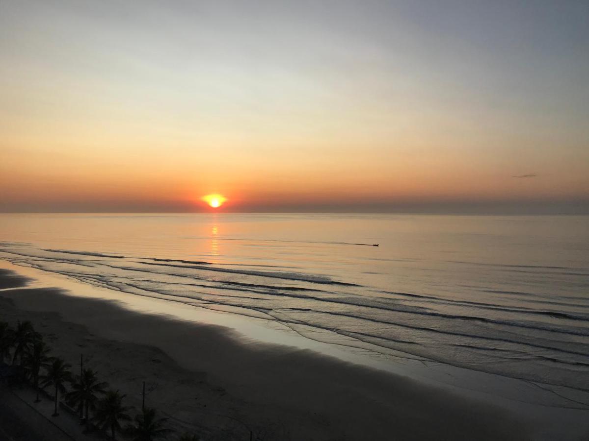 Mongagua Com Vista Para O Mar Pe Na Areia Екстер'єр фото